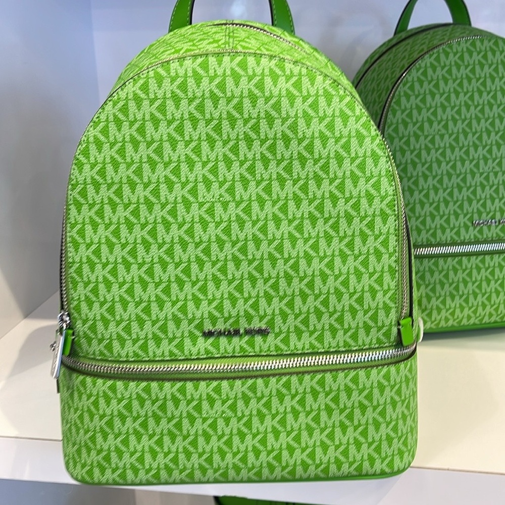 Michael Kors Rhea Medium Signature Logo Backpack
Jungle Green
NWT - Picture 5 of 16